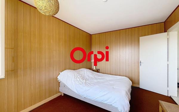 Maison à vendre    7 pièces •  Montluçon