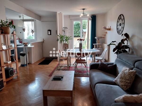 Appartement 2 pièces - 50 m² Exclusivité efficity