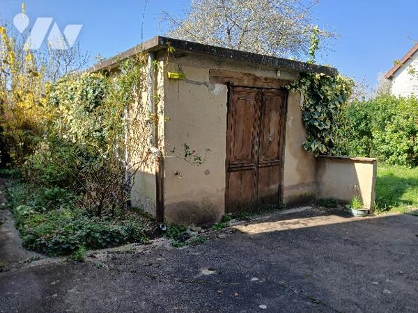 CHARMANTE MAISON D'HABITATION