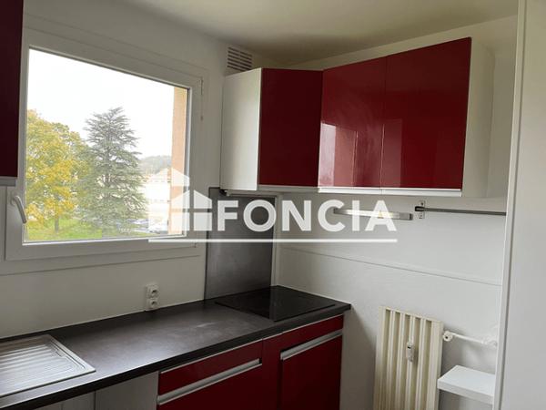 Location Appartement 3 pièces 52.78 m² - RESIDENCE DU CHATEAU Etampes Sur Marne 02400