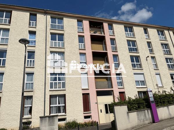 Location Appartement 3 pièces 52.78 m² - RESIDENCE DU CHATEAU Etampes Sur Marne 02400