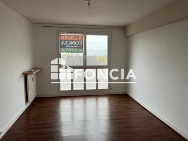 Location Appartement 3 pièces 52.78 m² - RESIDENCE DU CHATEAU Etampes Sur Marne 02400
