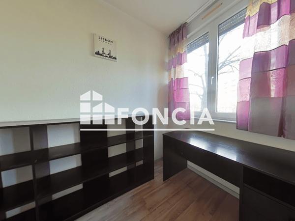 Location Appartement meublé 2 pièces 47.36 m² - 24 RUE DE BALE Mulhouse 68100