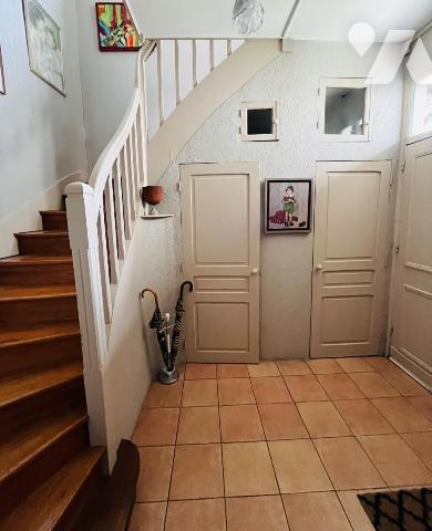 MAISON A DOLE