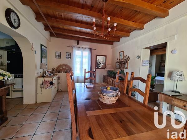 Maison à vendre 6 pièces 240 m² Gardonne