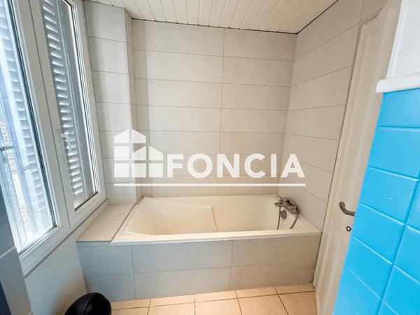 Location Appartement meublé 3 pièces 53.3 m² - 25 RUE JOSEPH BERTOLA Valserhone 01200