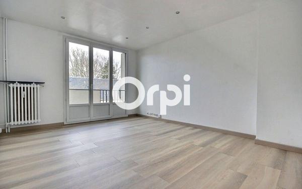 Appartement à vendre    3 pièces • 53,40 m2 Trappes