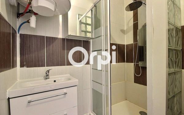 Appartement à vendre    3 pièces • 53,40 m2 Trappes