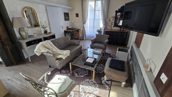 Vente / Appartement T6