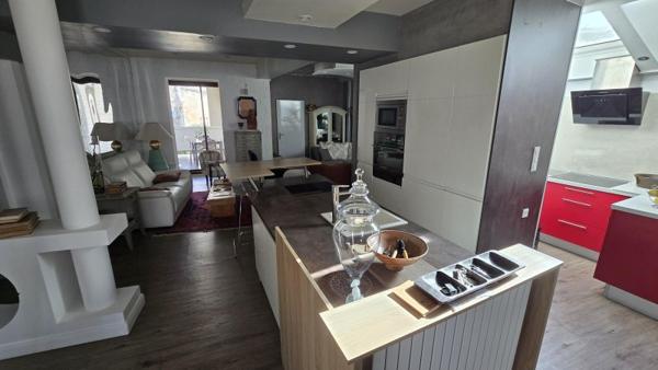 Vente / Appartement T6