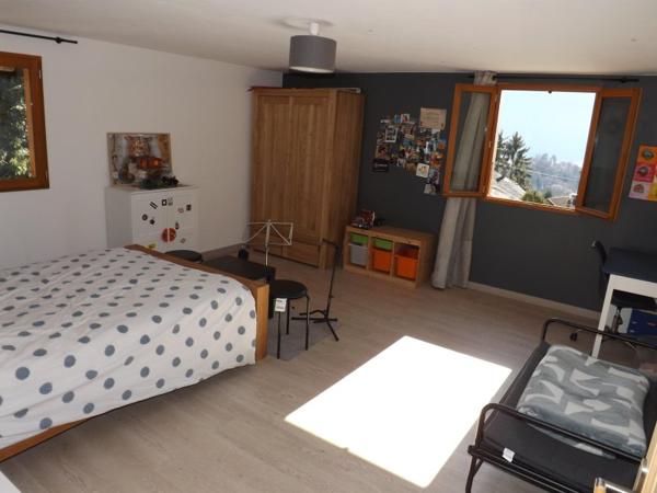 Vente / Maison avec dépendance