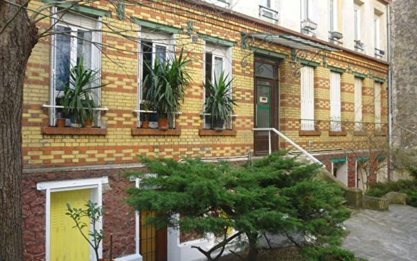 Appartement à louer    1 pièce • 16,95 m2 Issy-les-Moulineaux