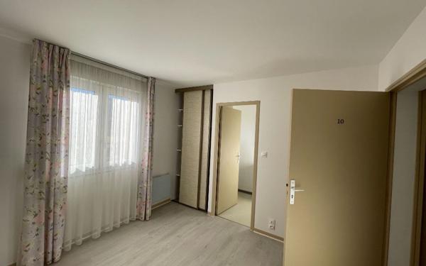 Immeuble à vendre    11 pièces • 333,05 m2 Gabarret