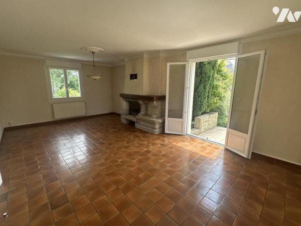 PLOUER SUR RANCE - Maison indépendante de 140m² en bon état