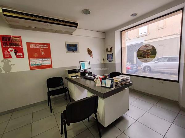 Vente                                                      Immeuble
                        
                     11 pièces                      204 m2                     à Carmaux