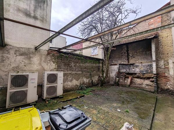 Vente                                                      Immeuble
                        
                     11 pièces                      204 m2                     à Carmaux