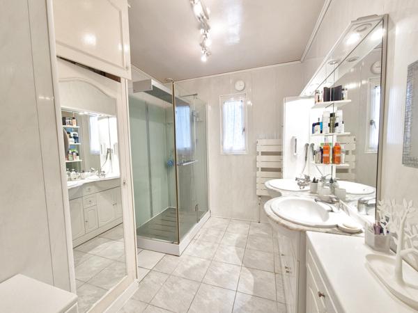 Pennes-Mirabeau (13170) Maison Type 5 de 140 m² sur un terrain de 650 m²