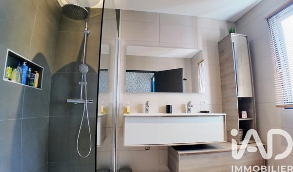 Maison à vendre 5 pièces 108 m² Montrond-les-Bains