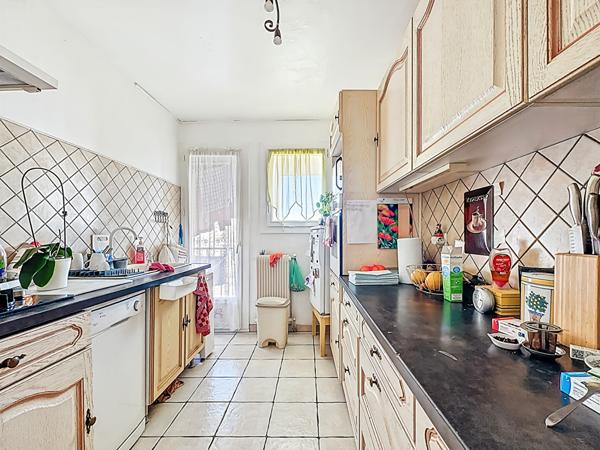 Appartement 3 pièces à Marseille très lumineux et belle surface