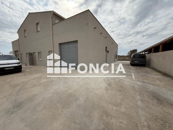 Location Local commercial 1 pièce 100 m² - 2 RUE ANDRE BOUIX Fourques 30300