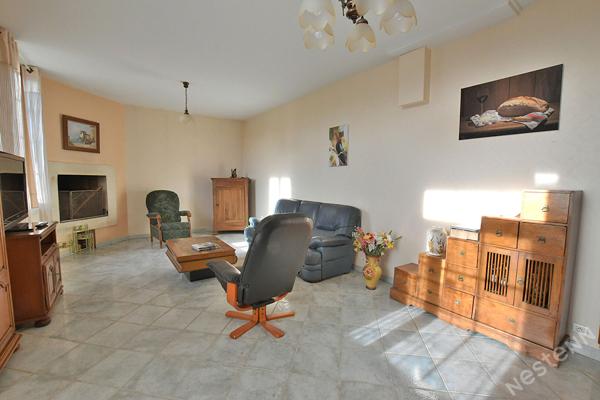 Sublime maison en pierre apparente sur la rive droite de Bergerac avec vie de plain pied !