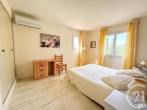 Maison à vendre  5 pièces - 157 m2 CAVALAIRE SUR MER - 83