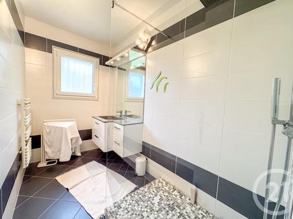 Maison à vendre  5 pièces - 157 m2 CAVALAIRE SUR MER - 83