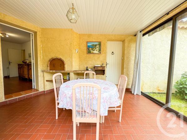 Maison à vendre  5 pièces - 157 m2 CAVALAIRE SUR MER - 83