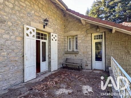 Maison à vendre 10 pièces 225 m² Planfoy