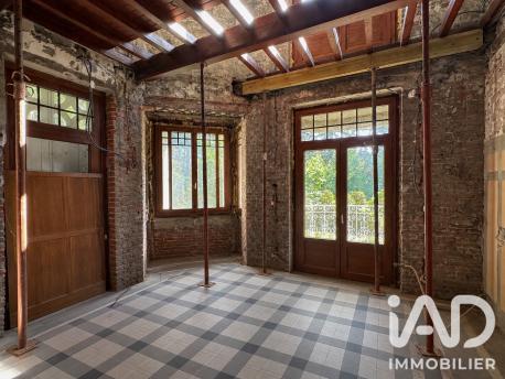Maison à vendre 10 pièces 225 m² Planfoy