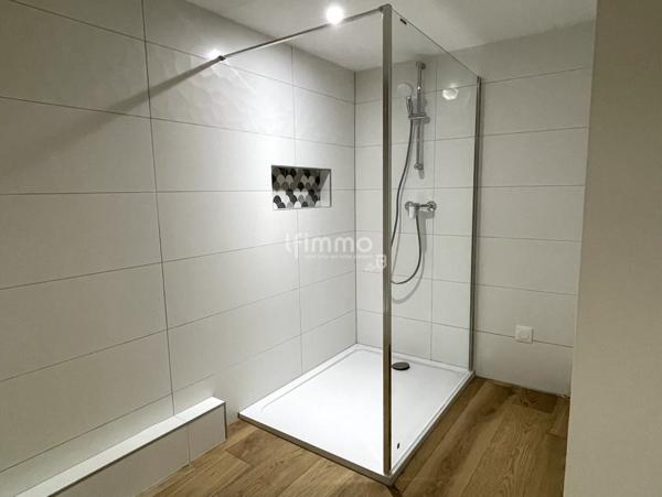 Maison de caractère rénovée – 3 appartements – cœur de village