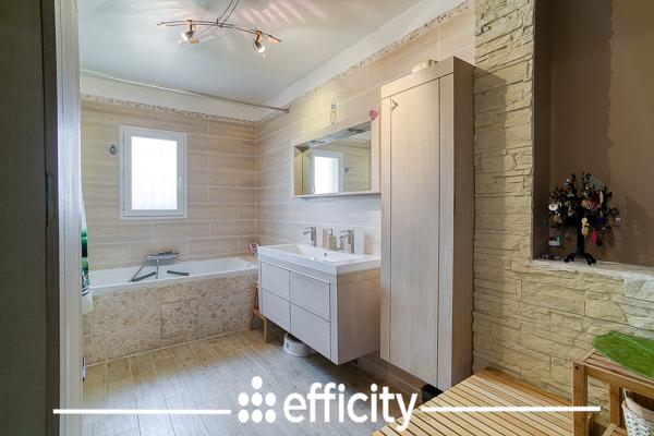 Maison 5 pièces - 129 m² Exclusivité efficity