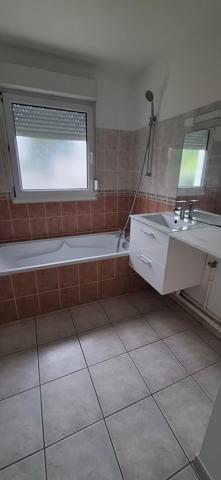Appartement + 2 parkings + garage