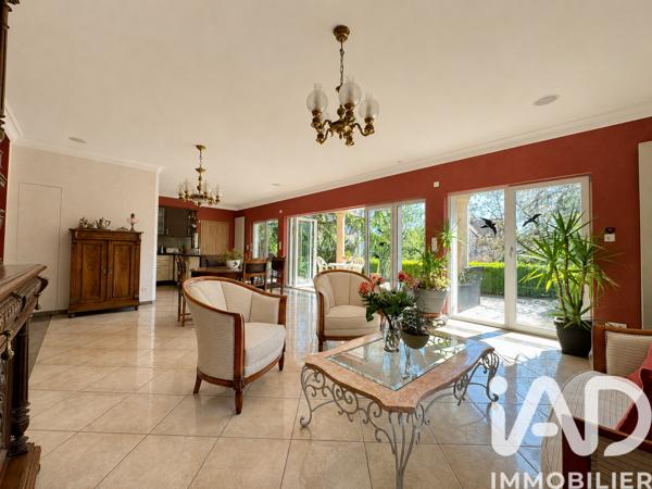 Maison à vendre 9 pièces 290 m² Cernay