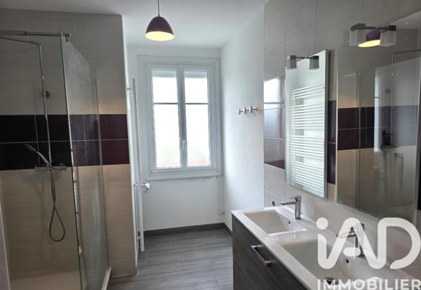 Maison à vendre 11 pièces 271 m² Chanteau
