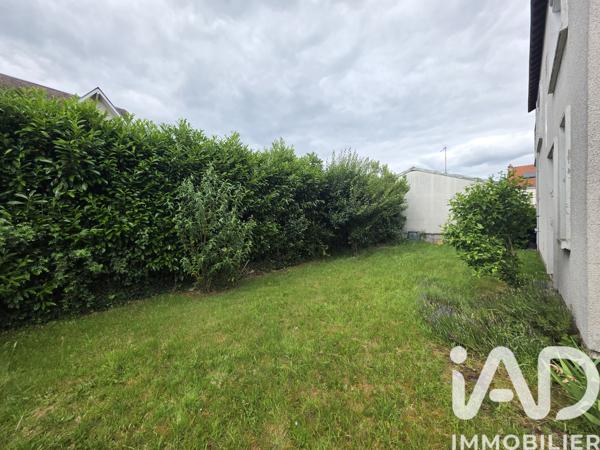 Maison à vendre 11 pièces 271 m² Chanteau