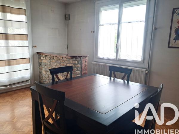 Maison à vendre 11 pièces 271 m² Chanteau