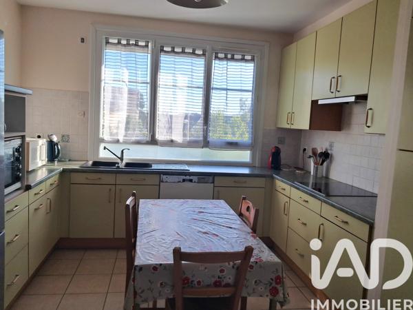 Maison à vendre 11 pièces 271 m² Chanteau
