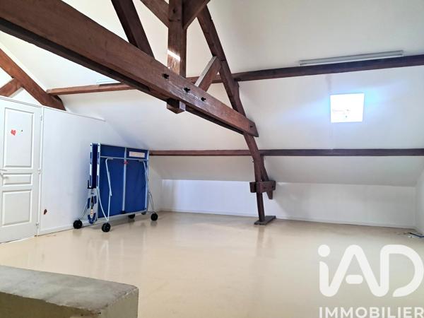 Maison à vendre 11 pièces 271 m² Chanteau