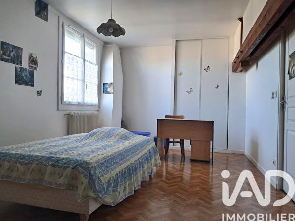 Maison à vendre 11 pièces 271 m² Chanteau
