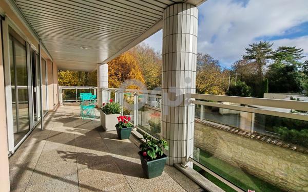 Appartement à vendre    4 pièces •  La Rochelle