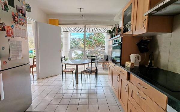 Appartement à vendre    4 pièces •  La Rochelle