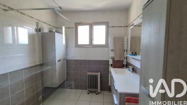Maison à vendre 4 pièces 91 m² Izernore