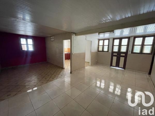 Maison 4 pièces de 87 m² à La Trinité (97220)