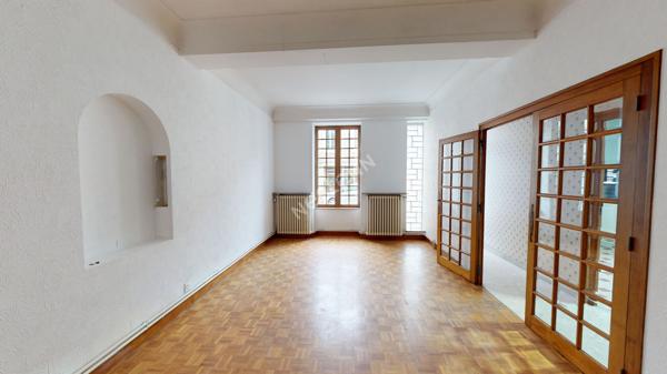 Grand Appartement centre Louhans 132m2