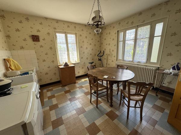 Maison 10 pièces - 270m²