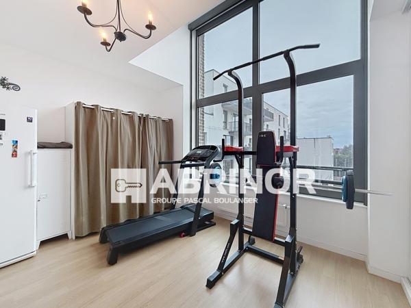 DELORY - Appartement de type 3 de 70 m² hab. - Lumineux avec terrasse plein Sud. ROUBAIX