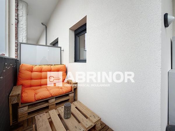 DELORY - Appartement de type 3 de 70 m² hab. - Lumineux avec terrasse plein Sud. ROUBAIX