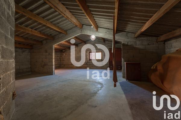 Maison traditionnelle 8 pièces de 180 m² à Vallauris (06220)