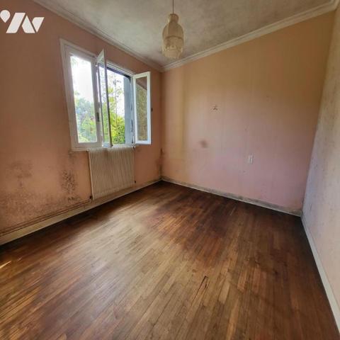 Maison d’habitation située dans la campagne de Châteauneuf du Faou, Finistère 29